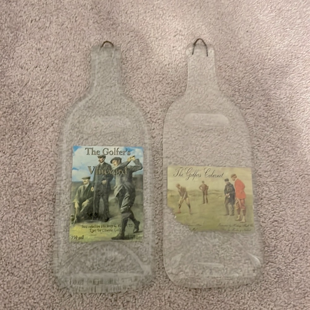 Wall Decor - Glass Wine “Golfers Vineyard” - Decor 5X13” - Set of 2